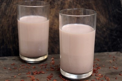 Sua gao lut - thuc uong dinh duong mua he hinh anh