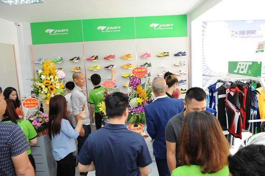 cua hang the thao Jubisport anh 2