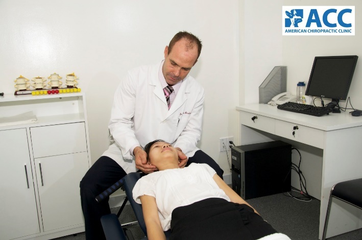 canh bao nguy co thoai hoa cot song co o nguoi tre anh 2