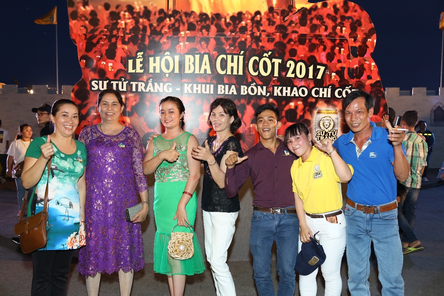 bia Sư Tử Trắng ảnh 2 bia Su Tu Trang anh 2