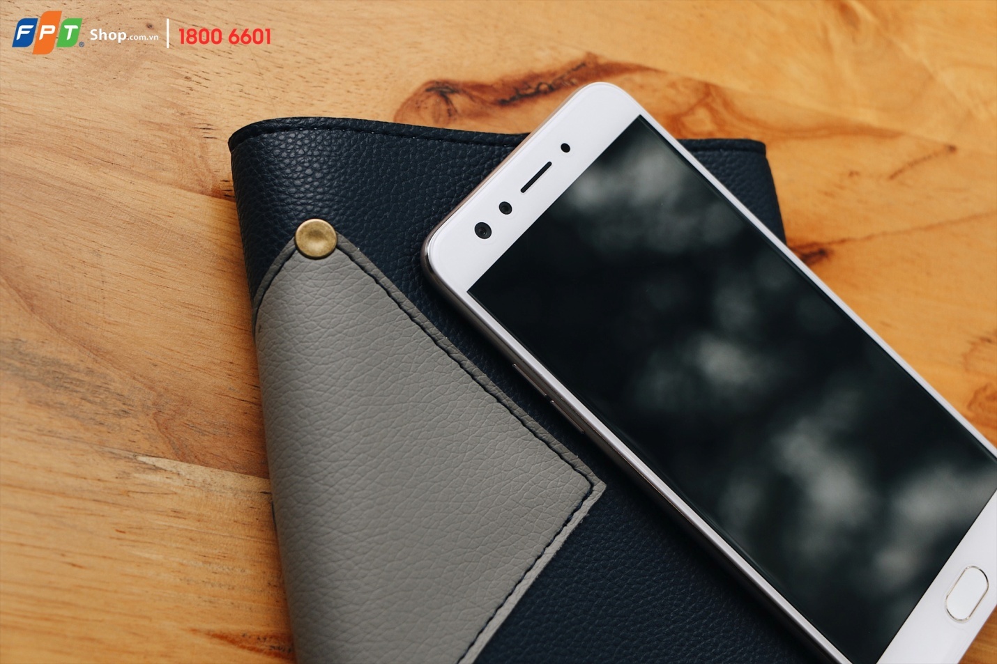 Chum anh can canh 'chuyen gia selfie' Oppo F3 hinh anh