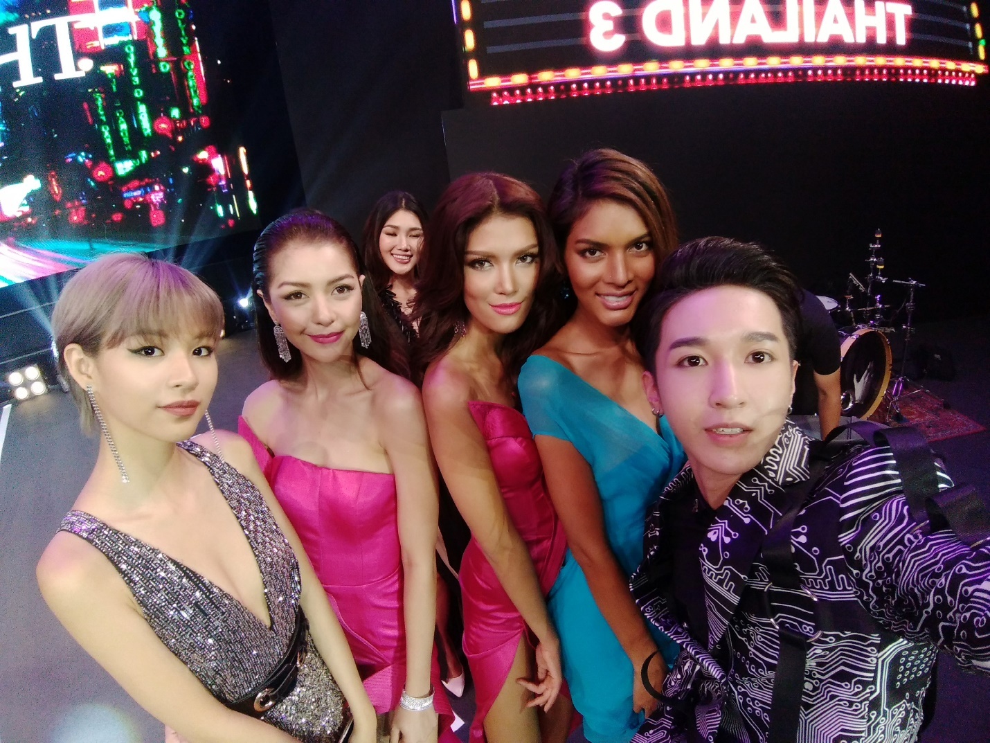 The Gioi Di dong anh 1