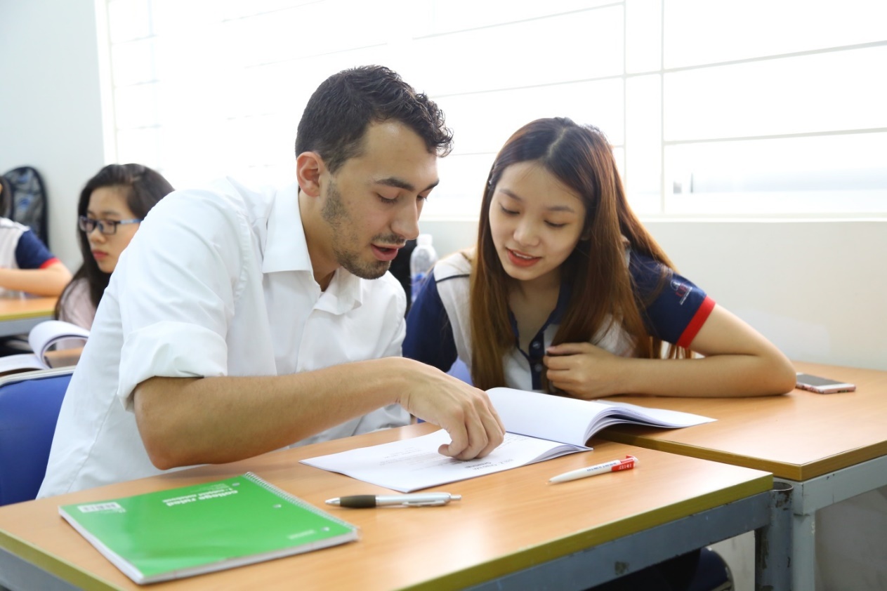 UEF ảnh 3 UEF anh 3