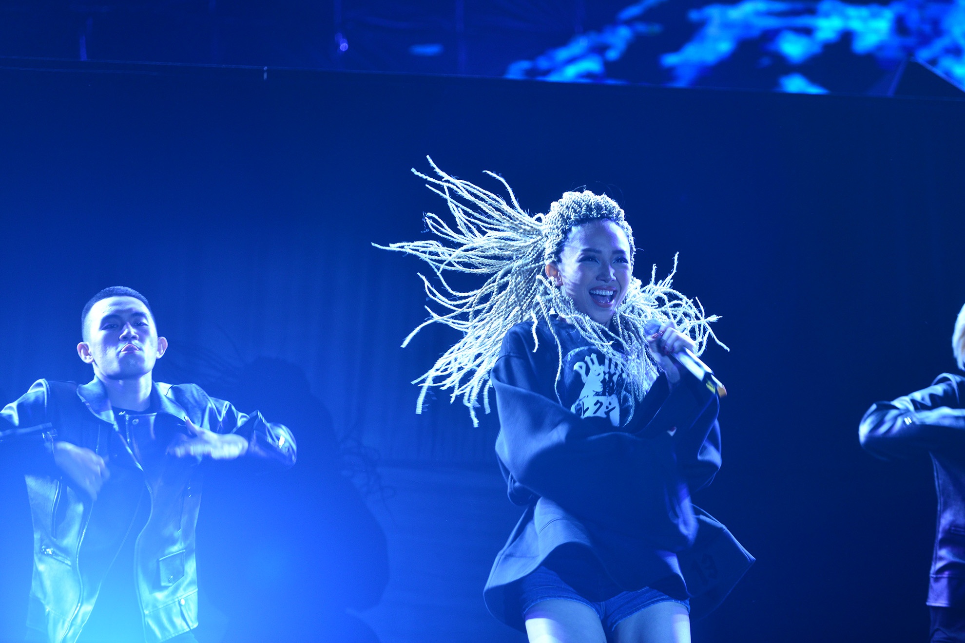 Clear Freshonic,  Clear,  EDM,  Toc Tien,  vuot thac anh 15