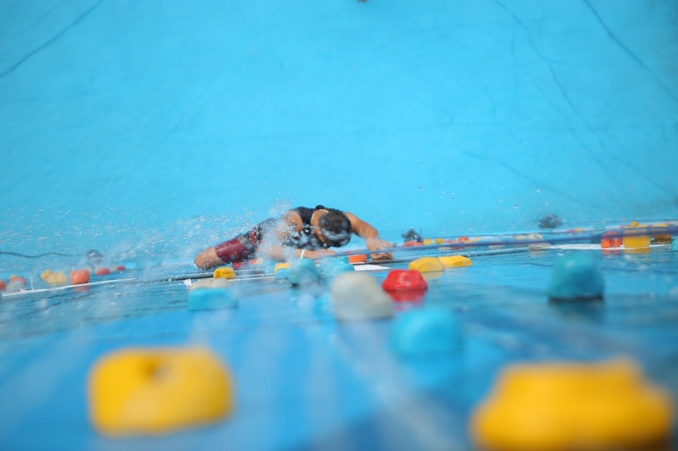 Clear Freshonic,  Clear,  EDM,  Toc Tien,  vuot thac anh 1