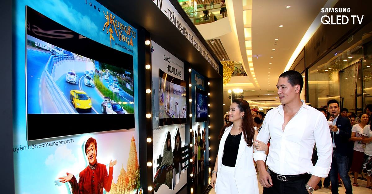 xem phim bom tấn trên TV QLED Samsung ảnh 3 xem phim bom tan tren TV QLED Samsung anh 3