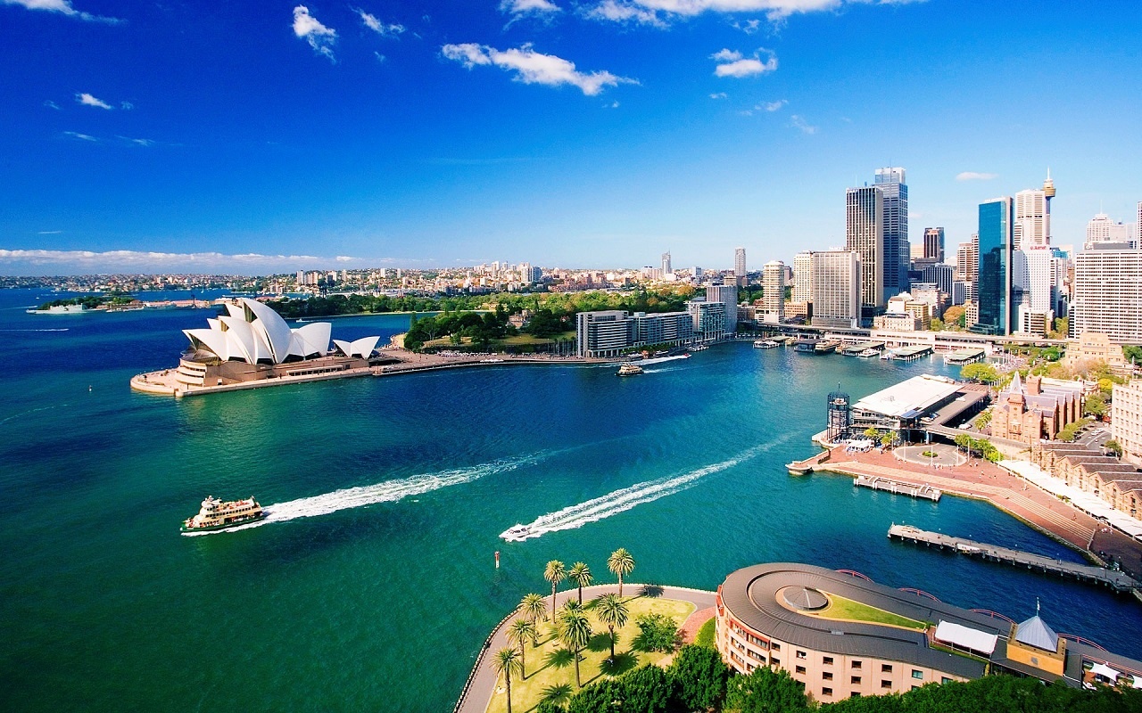 Du hoc Anh, Australia: Nang cao chuyen mon, nang tam su nghiep hinh anh