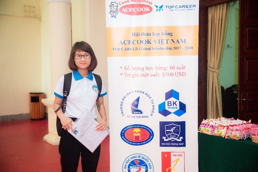 Hoc bong Acecook Viet Nam 2017 dong hanh cung sinh vien vuot kho hinh anh