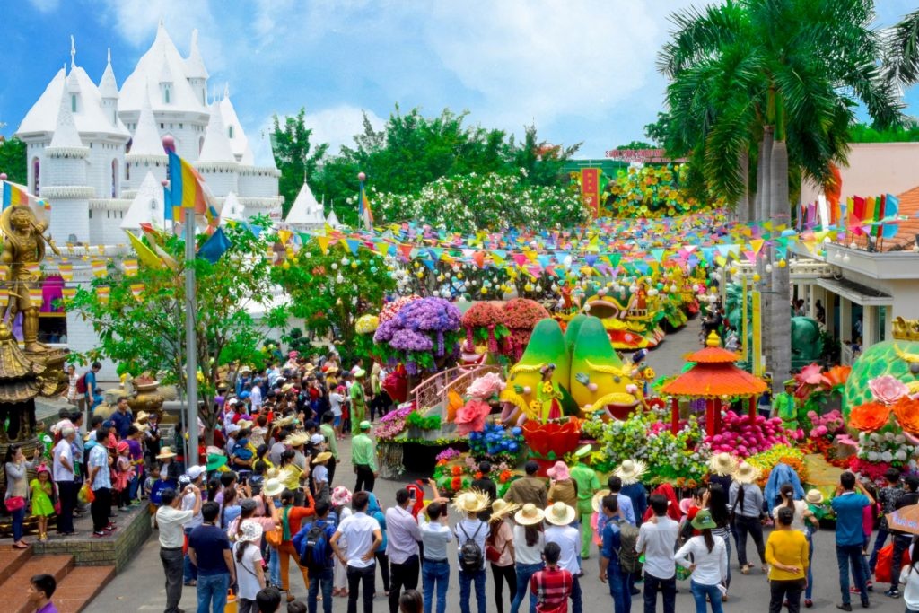 Khu du lich Suoi Tien anh 1