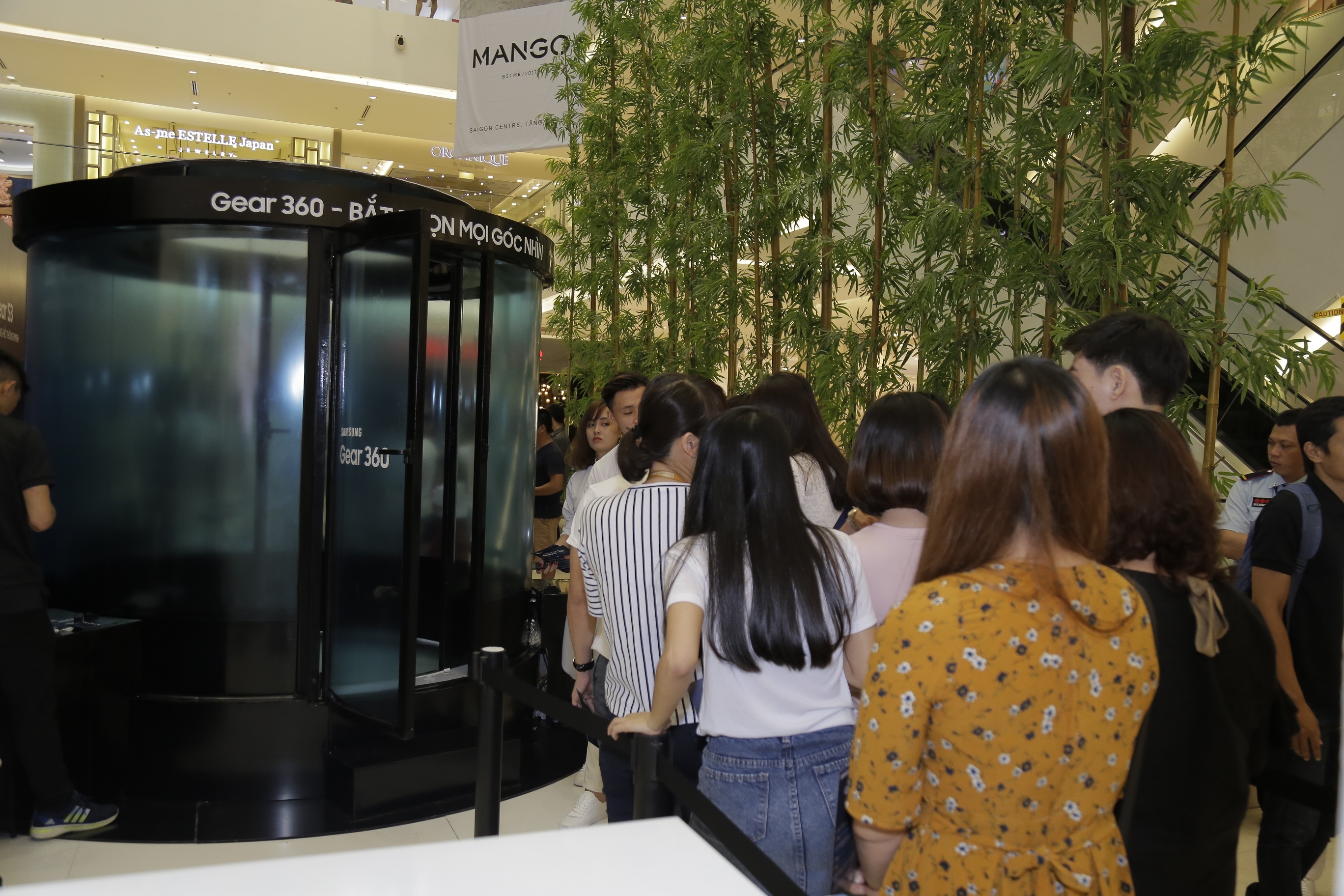 Samsung trinh dien he sinh thai Galaxy anh 4