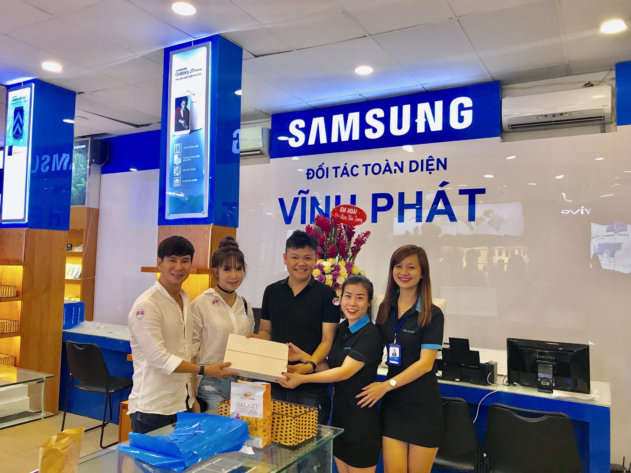 Vĩnh Phát mobile ảnh 1 Vinh Phat mobile anh 1