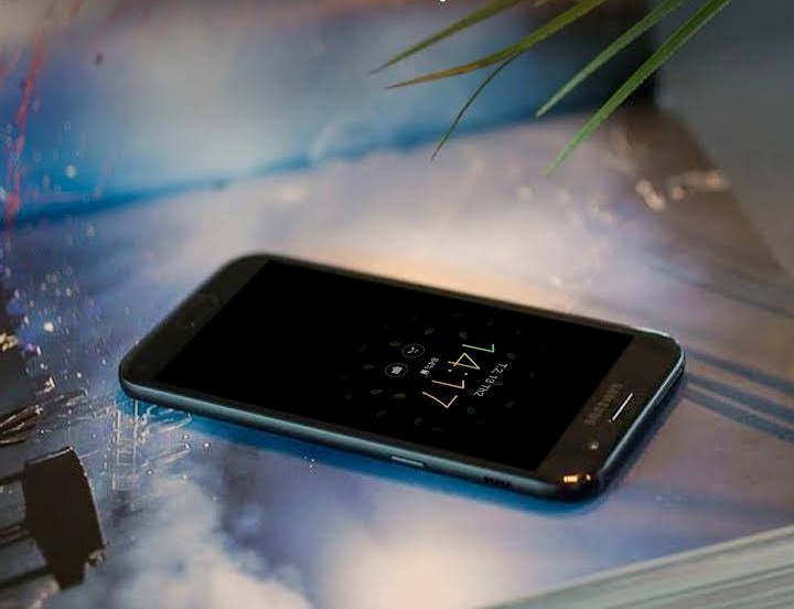 Samsung ky vong thau tom phan khuc 8 trieu voi Galaxy A5 2017 hinh anh