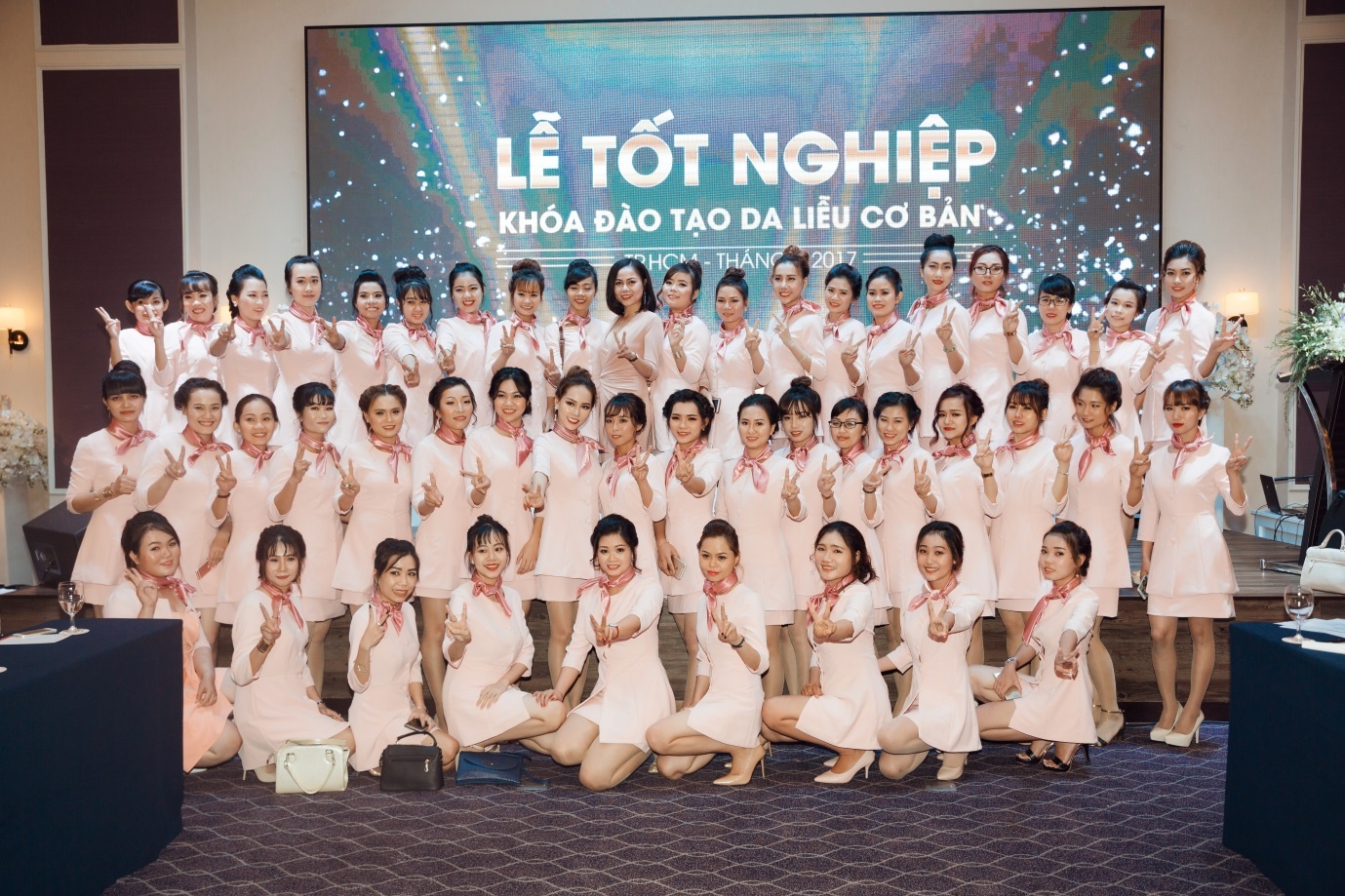 Luxury Girl  ảnh 1 Luxury Girl anh 1