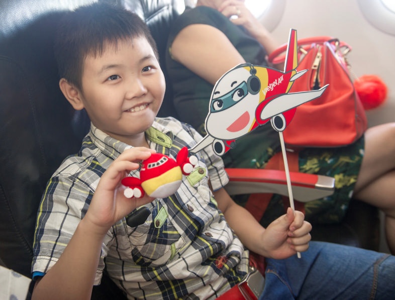 bo anh dang yeu cua cac phi cong,  tiep vien nhi anh 6