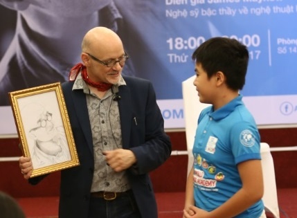 Khan gia nhi thich thu voi chuyen ke tu nhac va hoa cua James Mayhew hinh anh
