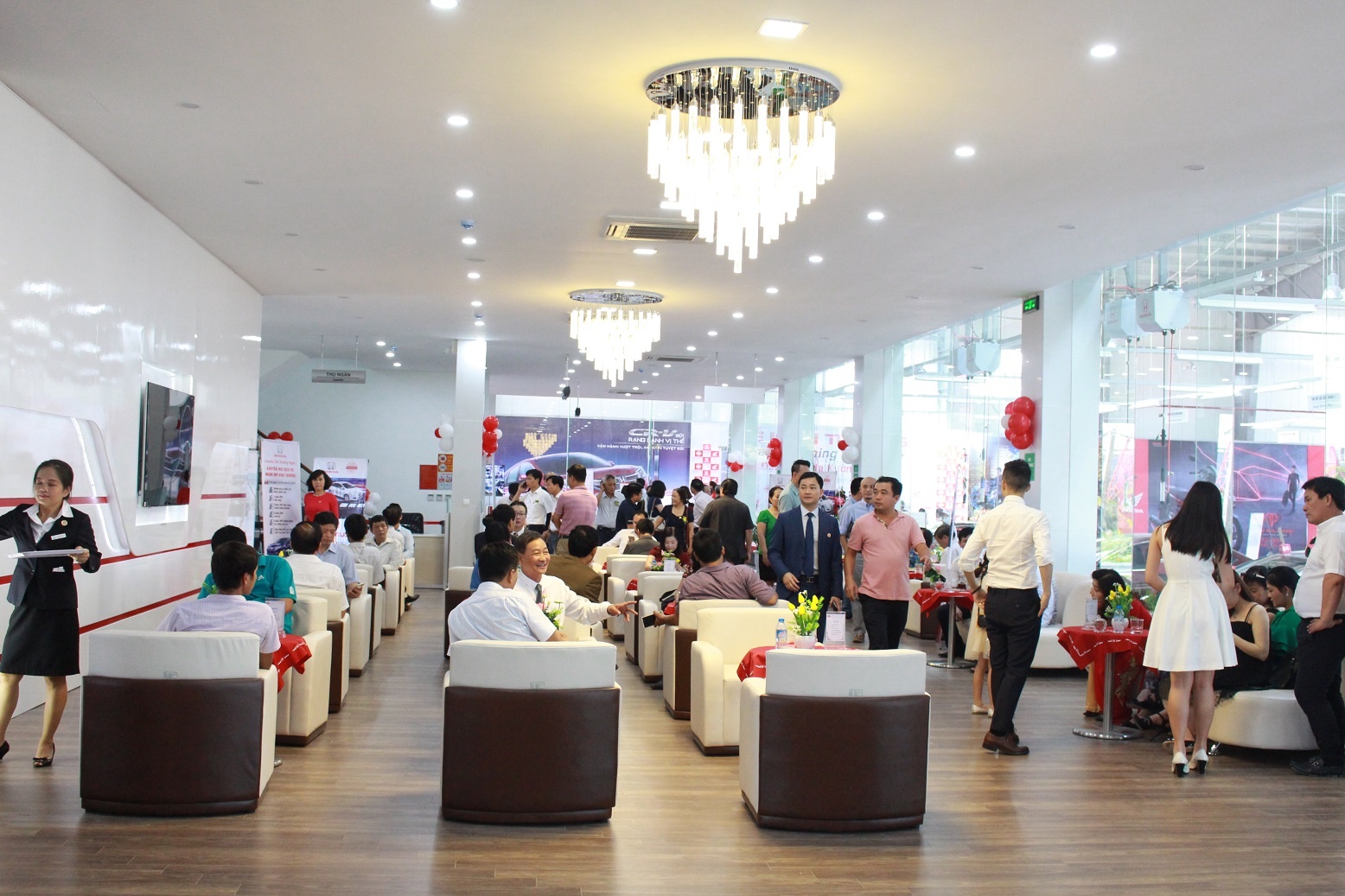 Dai ly Honda oto Kuong Ngan anh 3