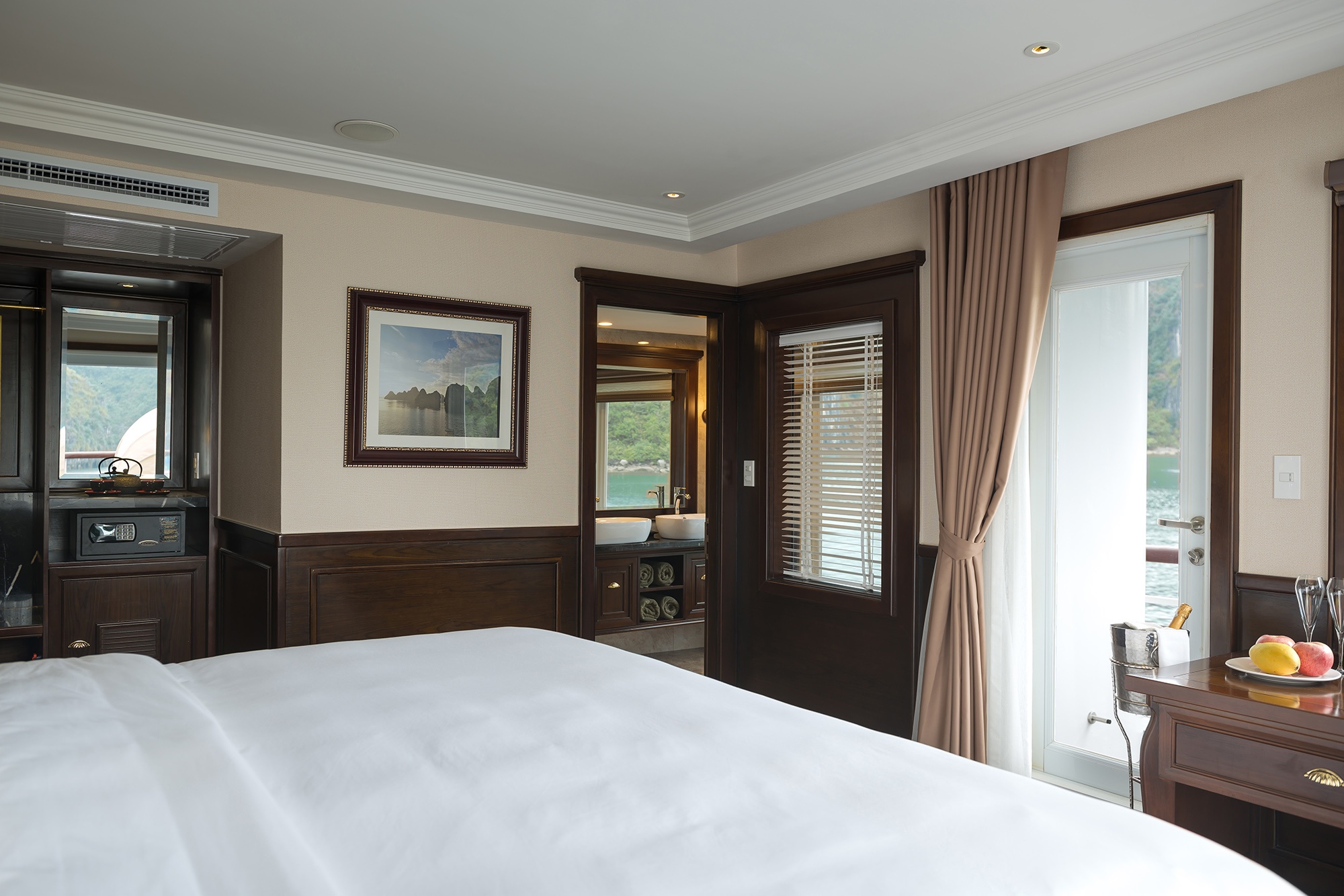 du thuyền Paradise Cruises ảnh 2 du thuyen Paradise Cruises anh 2