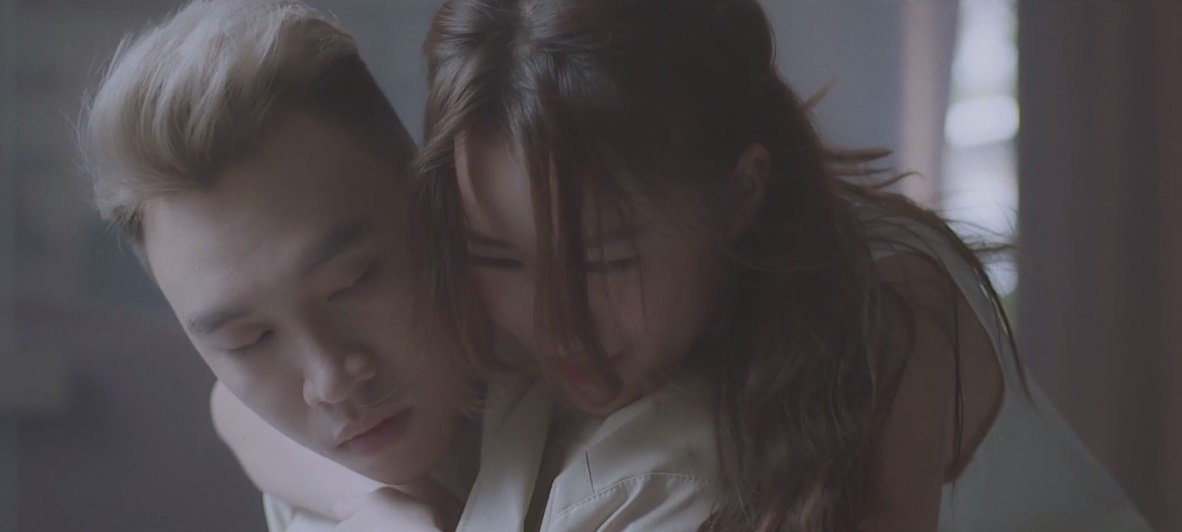 Ngay em tro ve anh 4