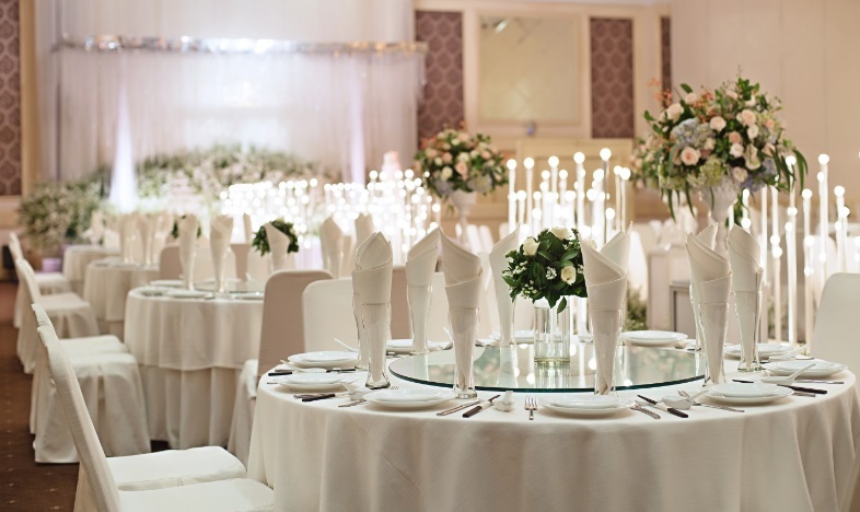 khong gian tiec cuoi dam chat co tich anh 4