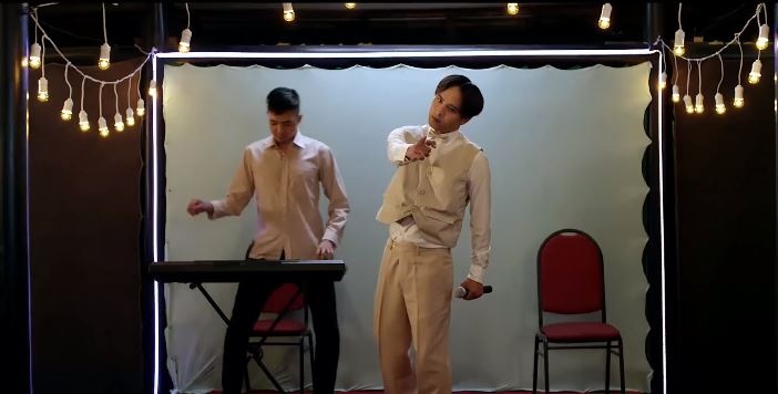 Ho Quang Hieu xau bat ngo voi mai toc bo luong anh 1