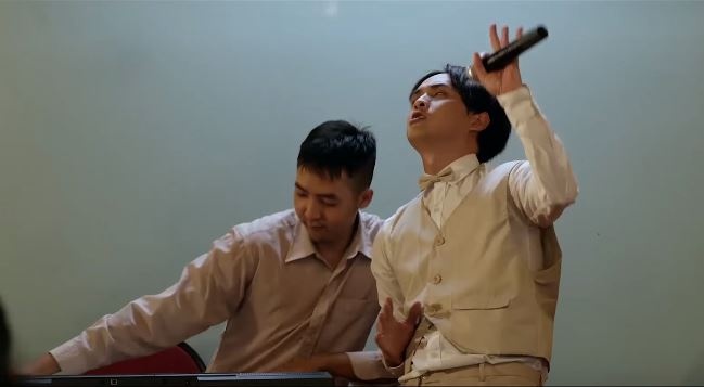 Ho Quang Hieu xau bat ngo voi mai toc bo luong anh 4