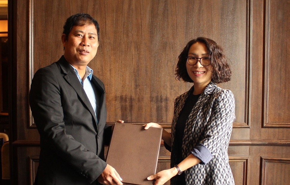 Doanh nghiep Viet thue cong ty nuoc ngoai giam sat trang trai huu co hinh anh