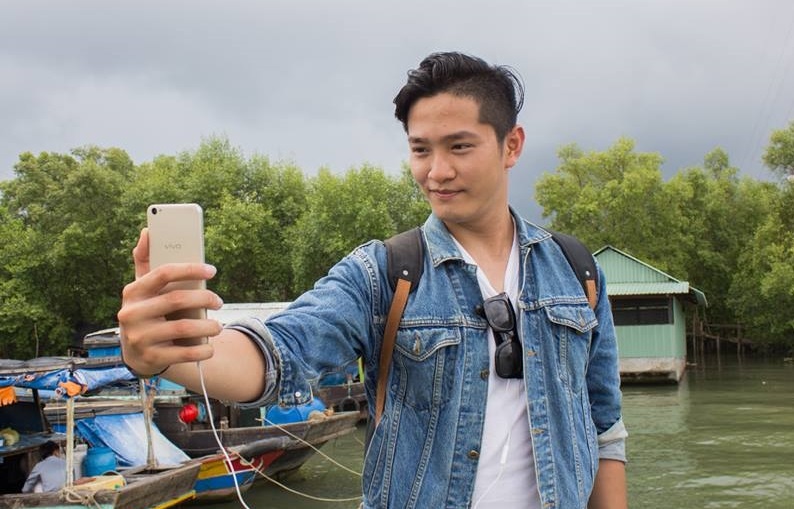 4 tinh nang selfie trang bi tren Vivo V5s hinh anh