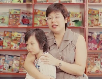 Clip khien cha me ngam lai viec ton trong su khac biet cua con hinh anh