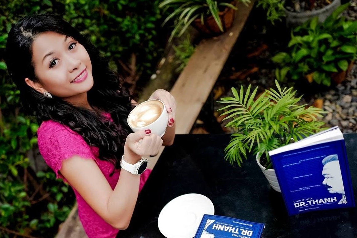 Pho tong giam doc Tan Hiep Phat ra mat cuon tu truyen ve gia dinh hinh anh