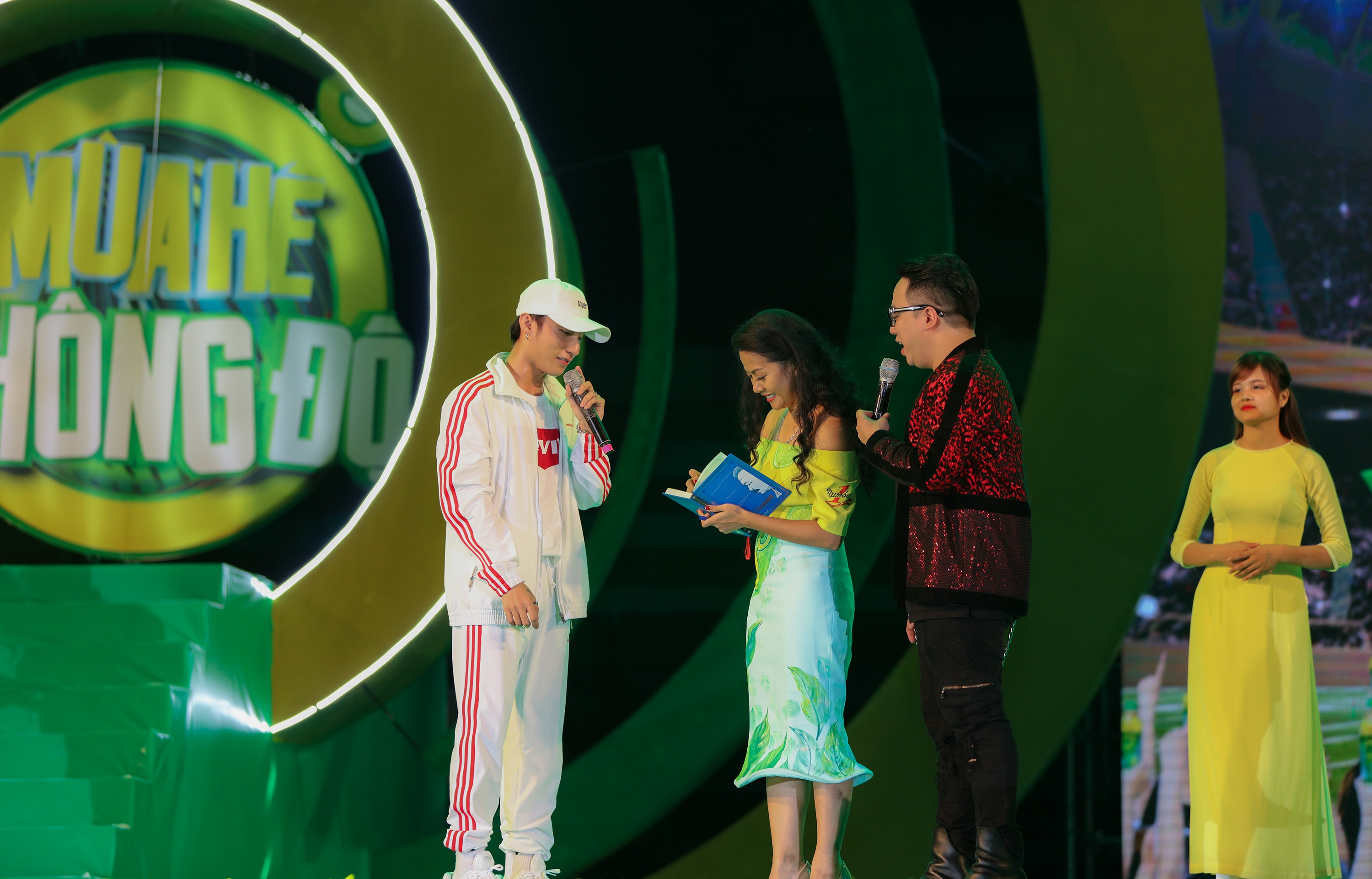 Tra Xanh Khong Do anh 3