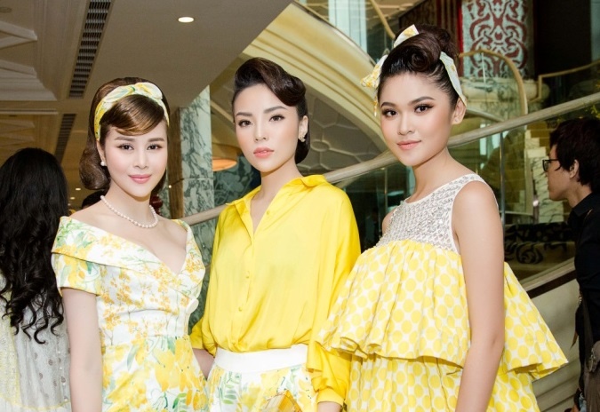 Hoa hau Sella Truong dien dam co dien, do dang ben Ky Duyen, My Linh hinh anh