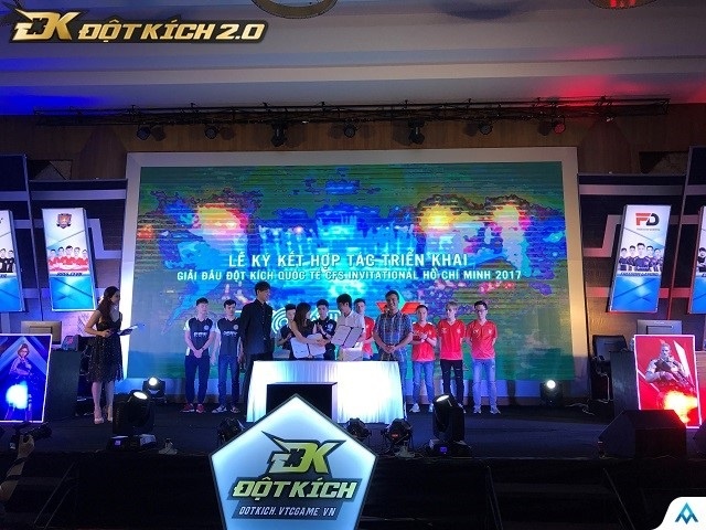Boss.CFVN tham dự giải đấu Đột kích quốc tế ảnh 2 Boss.CFVN tham du giai dau Dot kich quoc te anh 2