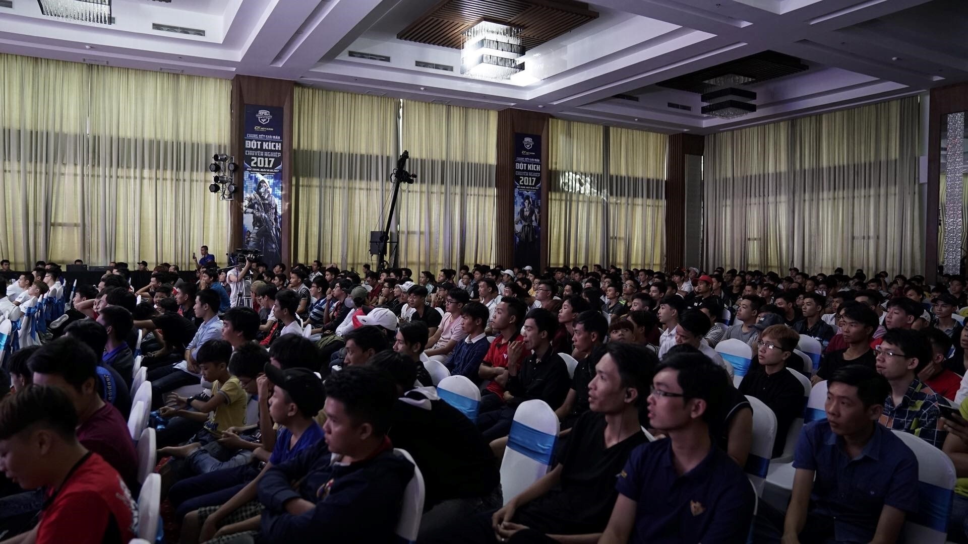 Boss.CFVN tham dự giải đấu Đột kích quốc tế ảnh 3 Boss.CFVN tham du giai dau Dot kich quoc te anh 3