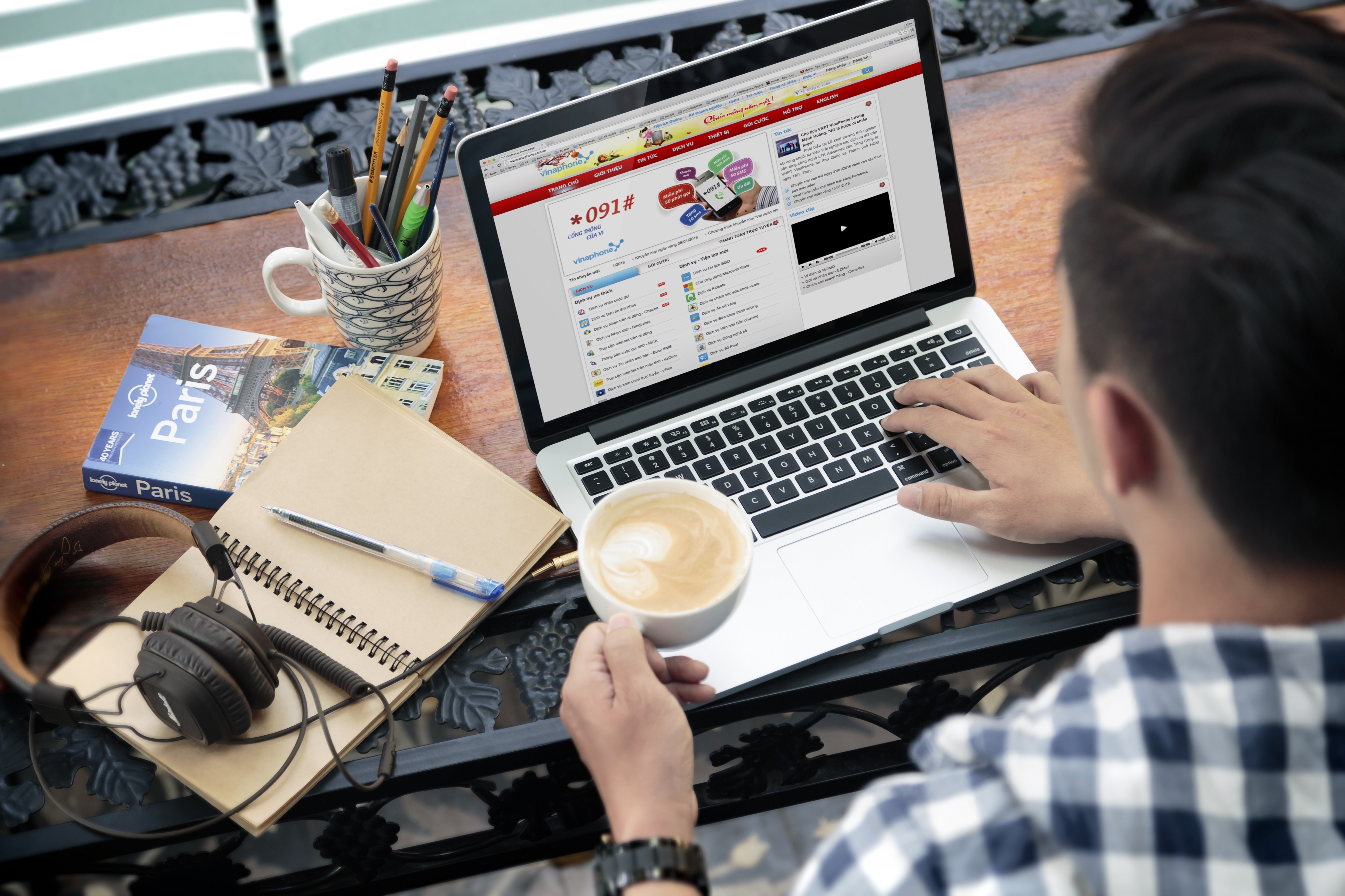 Ngoai chay dua gia cuoc, nha cung cap Internet lam gi de canh tranh? hinh anh