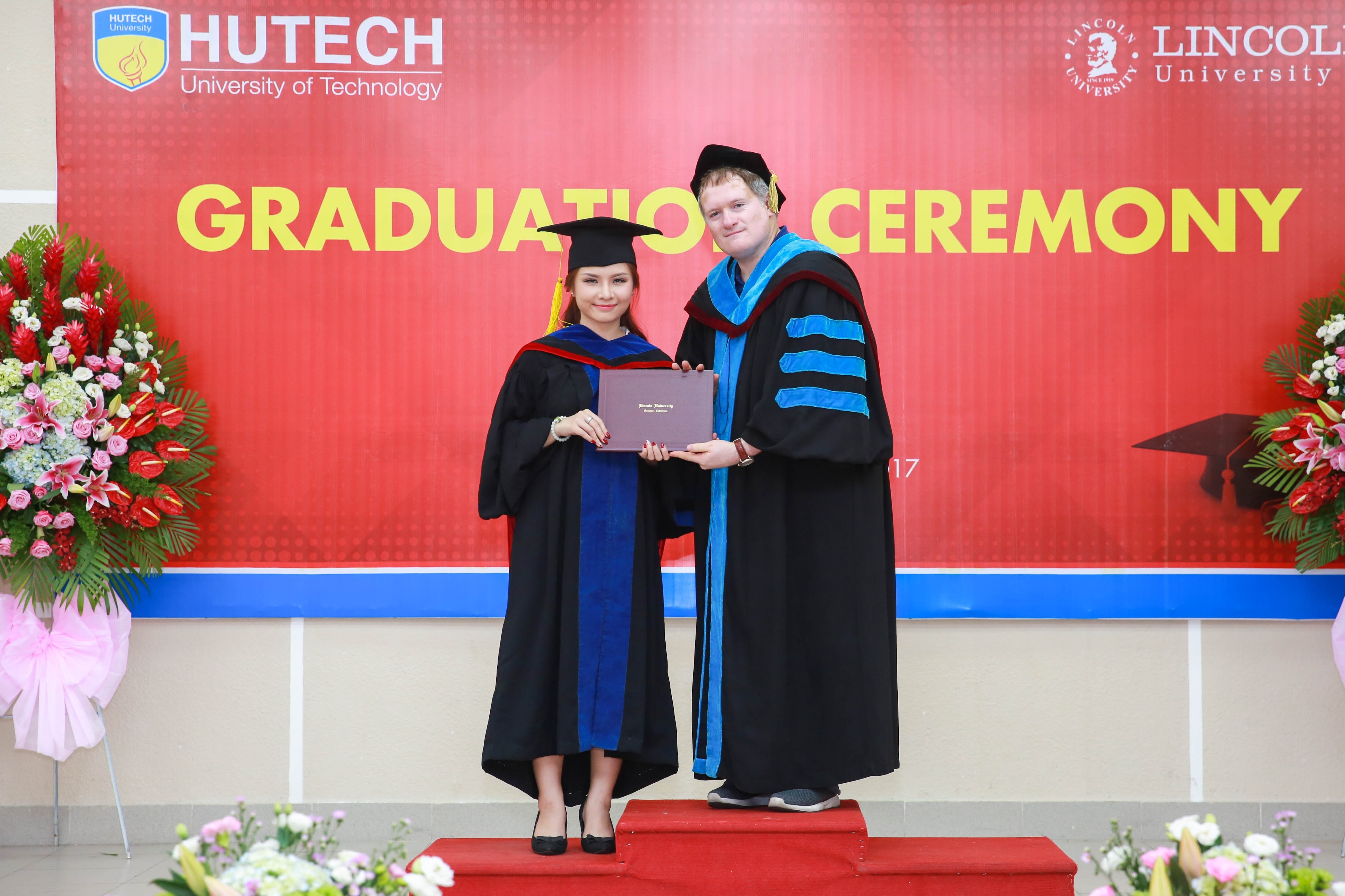 HUTECH ảnh 3 HUTECH anh 3
