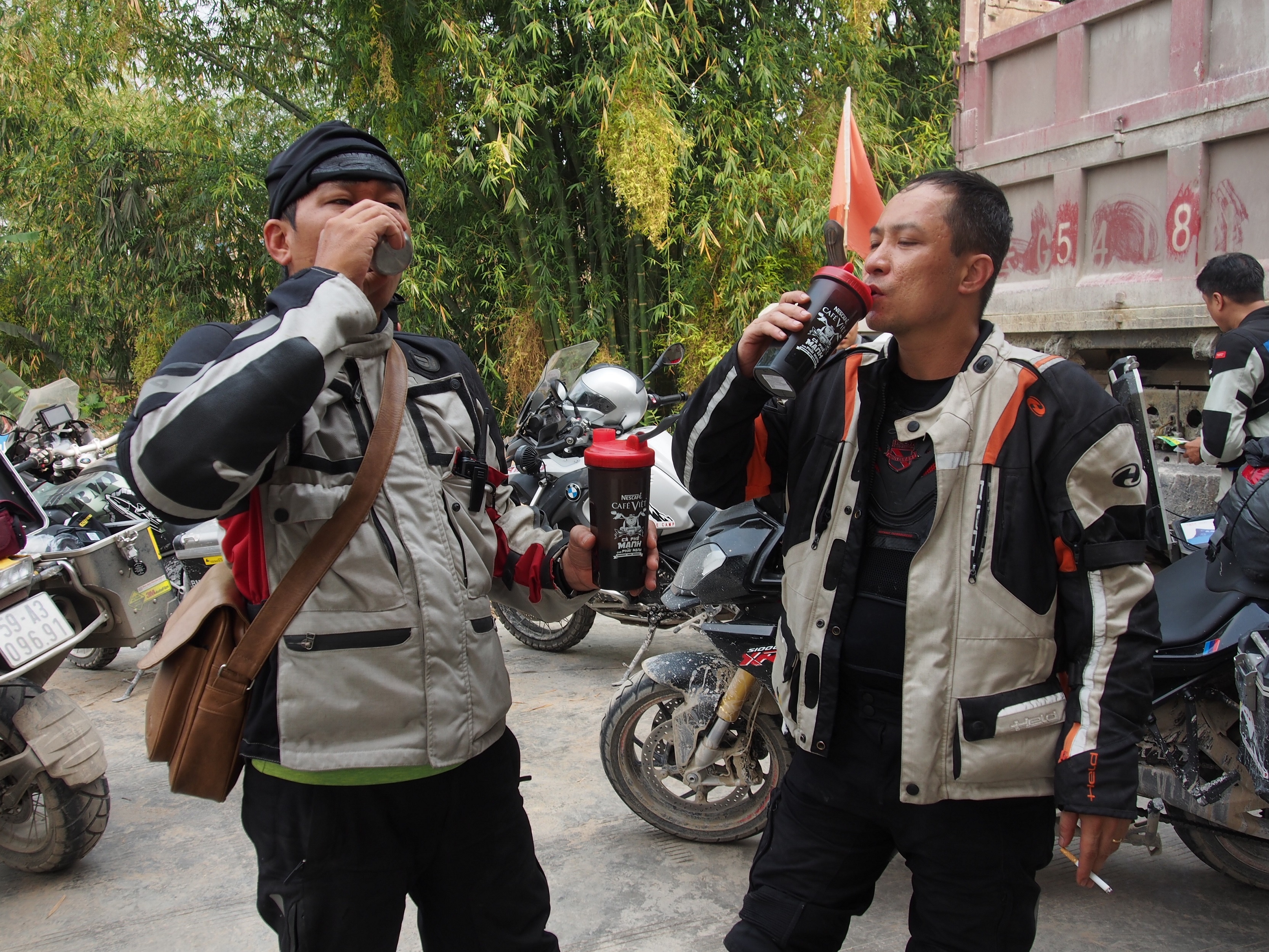hanh trinh di den noc nha the gioi cua 40 biker anh 7