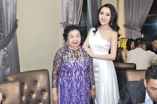 Hoa hau Huynh Thuy Anh anh 4