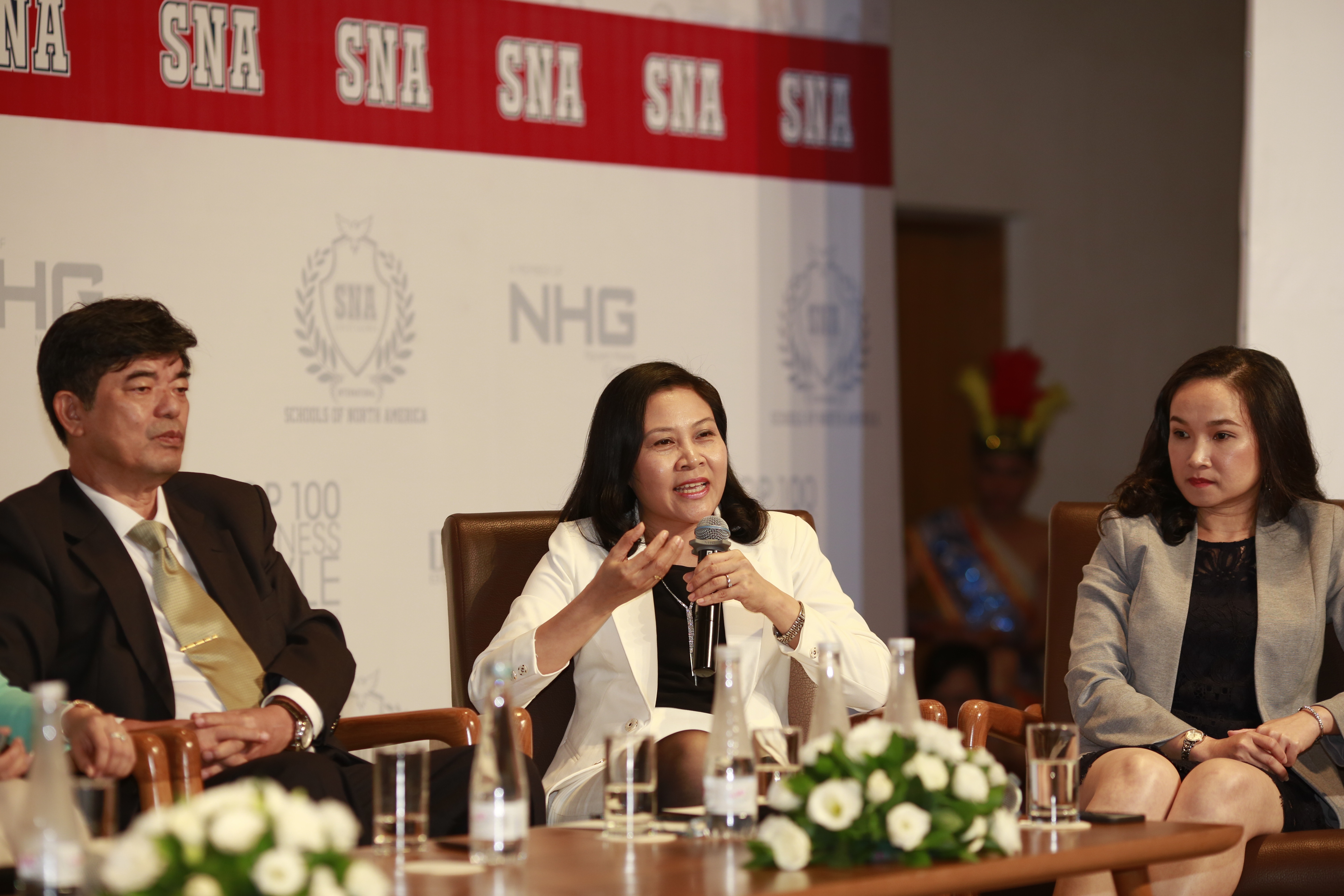 Gia dinh, nha truong, doanh nghiep chung tay dao tao the he ke thua hinh anh