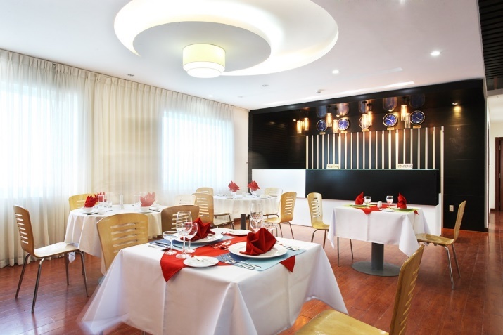 tham quan Cao dang Viet My anh 6