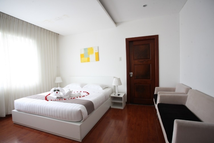 tham quan Cao dang Viet My anh 9