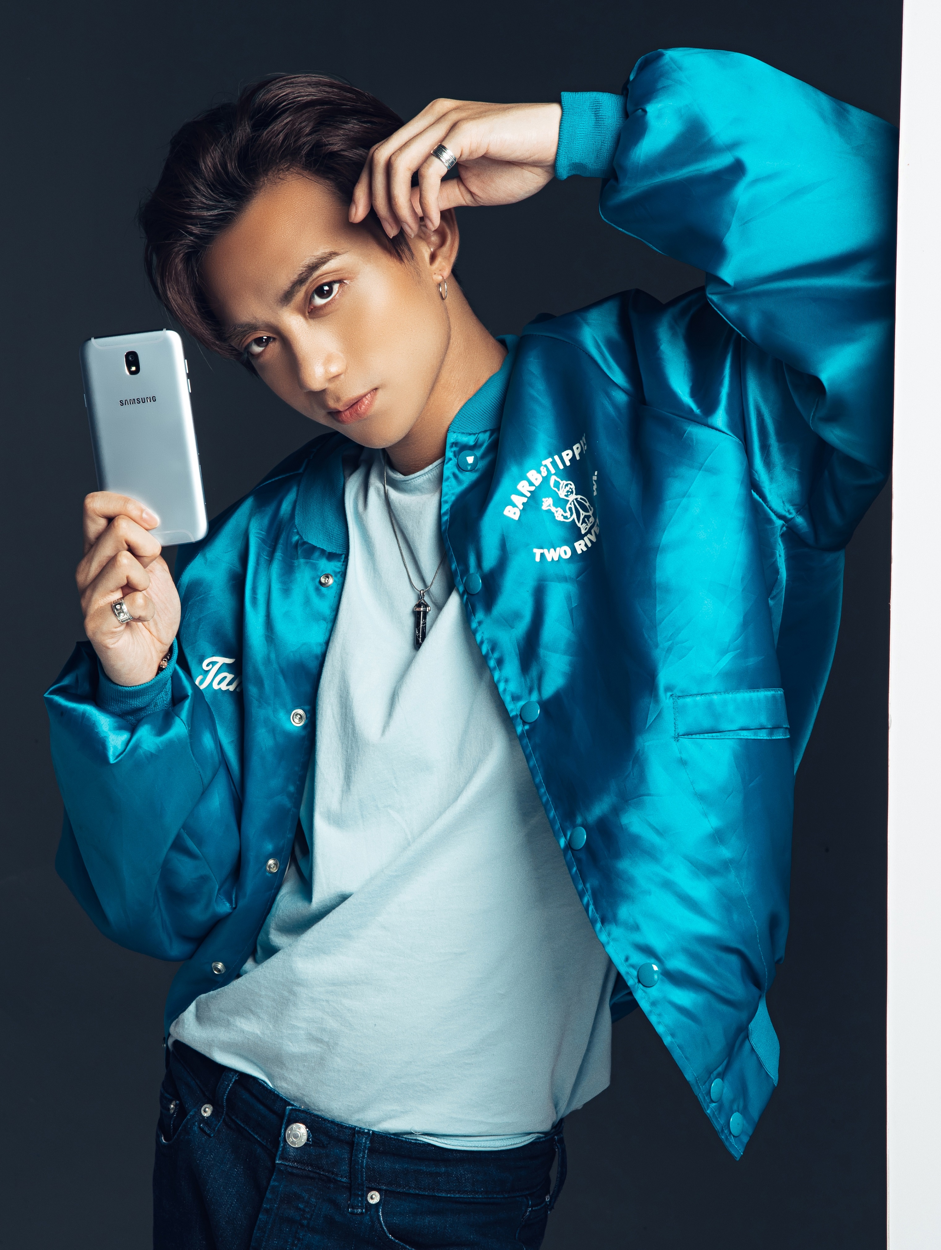 Galaxy J7 Pro xanh anh bac len ke ngay 7/7 anh 8