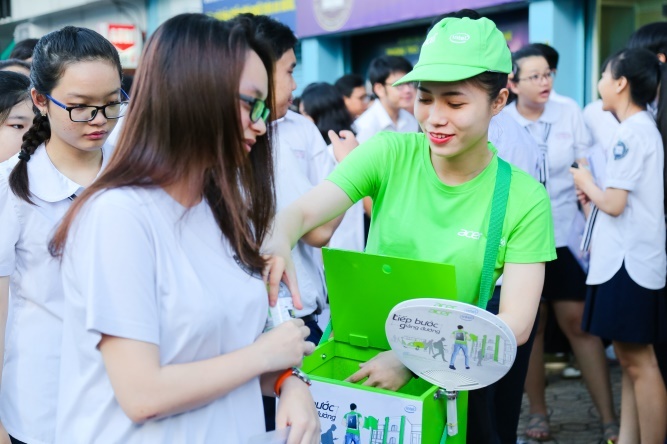 Acer dong hanh cung thi sinh va phu huynh trong ky thi THPT quoc gia hinh anh