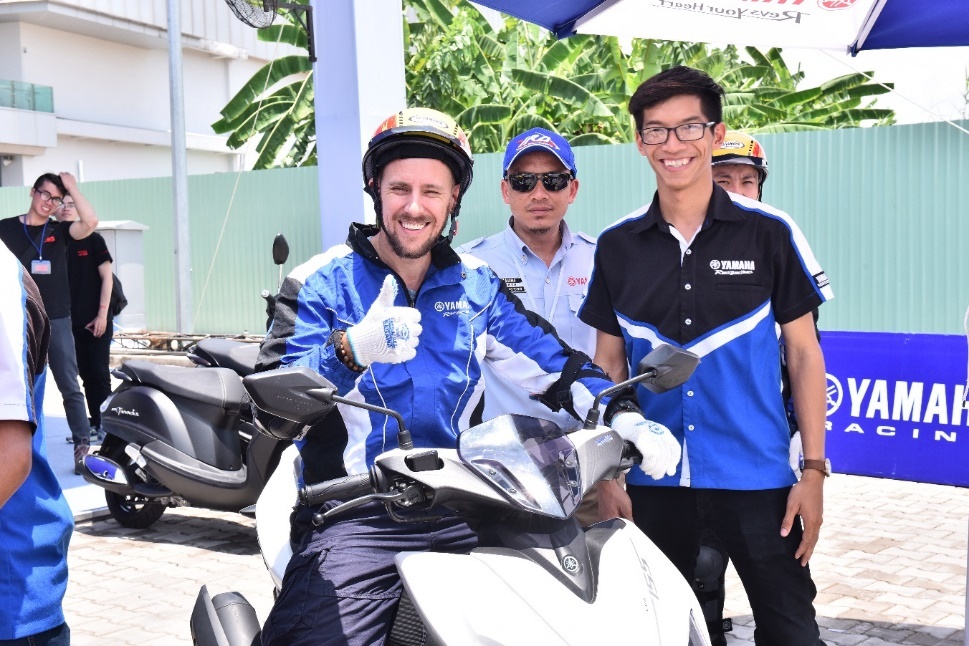 Yamaha ảnh 2 Yamaha anh 2