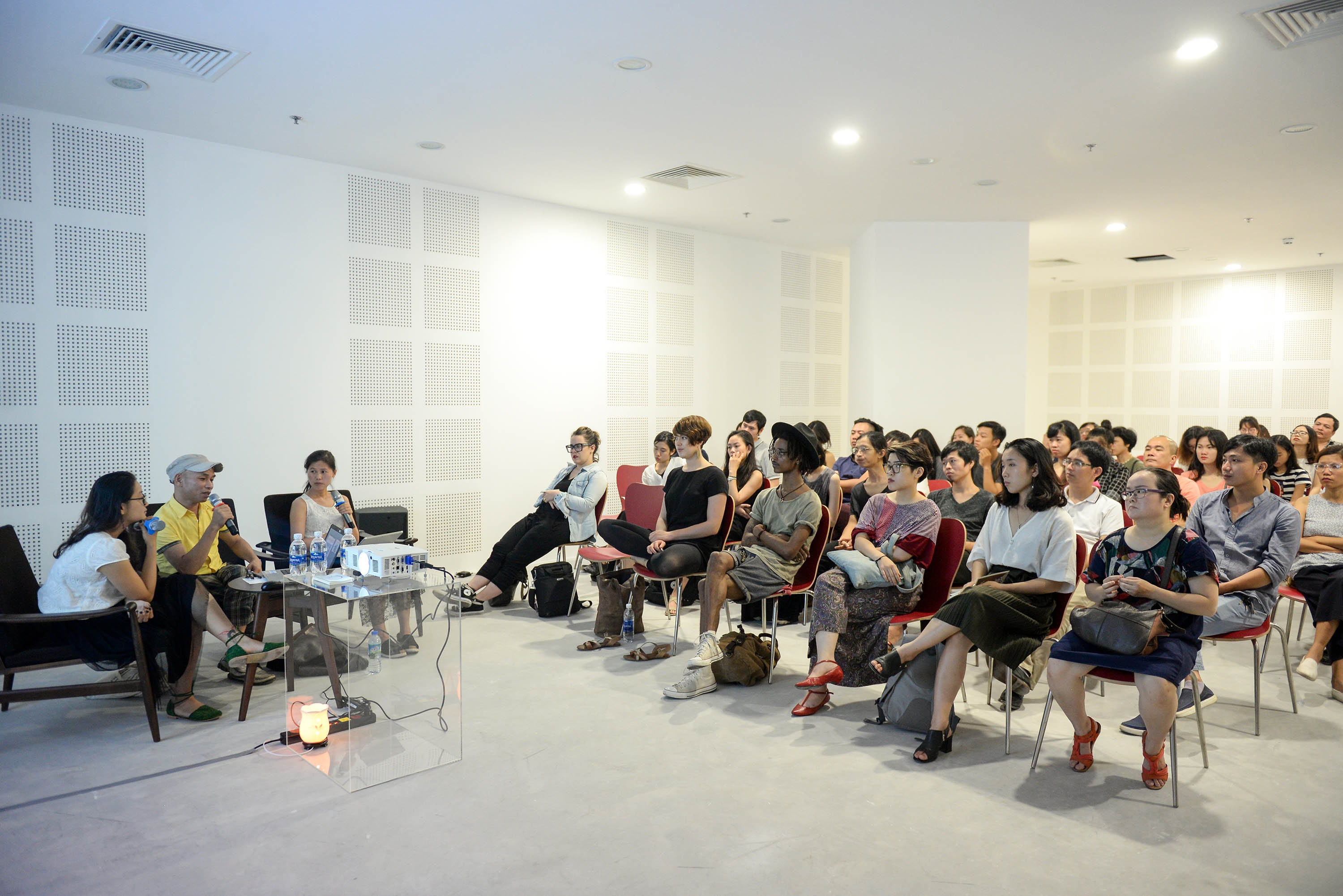 Trung tam VCCA anh 6