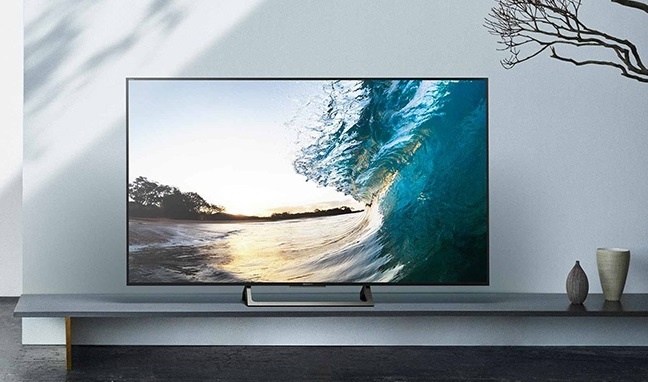 Loat TV duoc khuyen mai lon tai Dien may Xanh trong thang 7 hinh anh