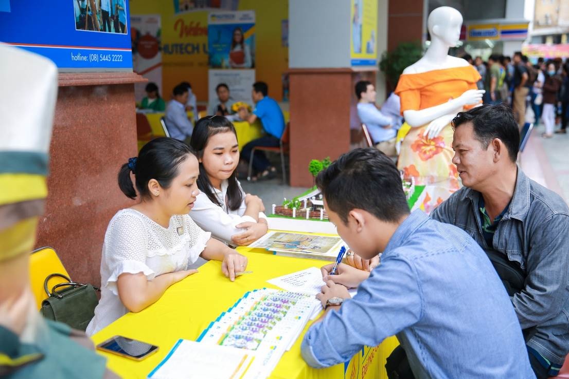 HUTECH ảnh 2 HUTECH anh 2