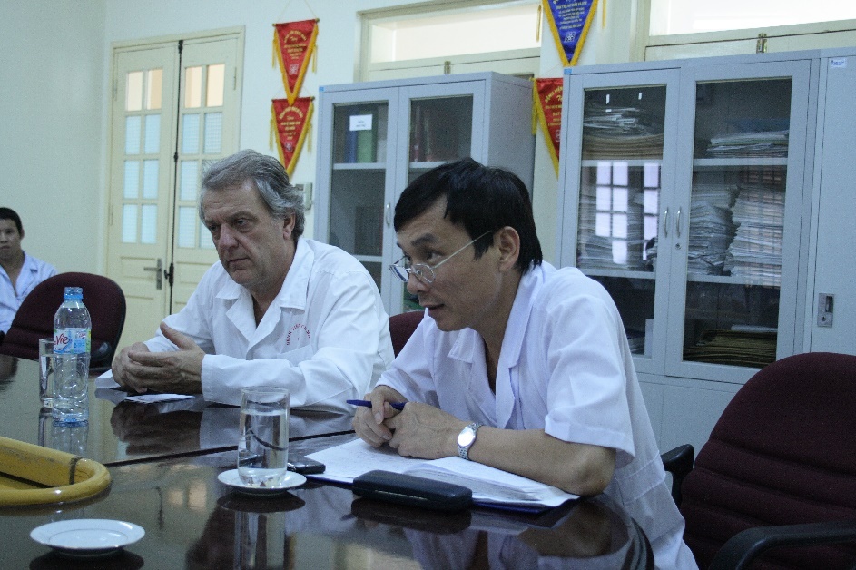 Ung dung ky thuat xa phau Gamma quay thanh cong tai Benh vien Bach Mai hinh anh