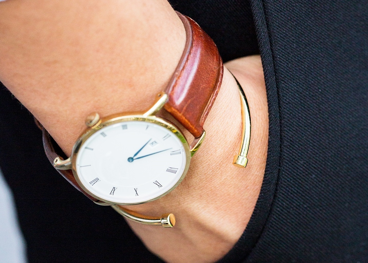 Trang suc bac cho nam: Suc hut tu su toi gian hinh anh