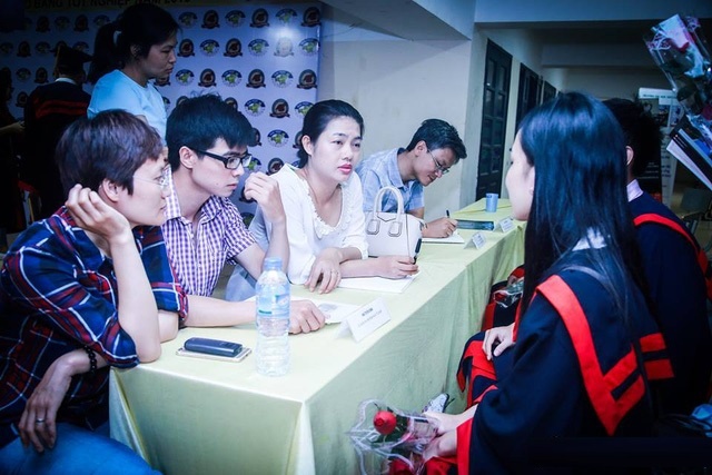 Dai hoc Phuong Dong ket hop dao tao cung doanh nghiep hinh anh