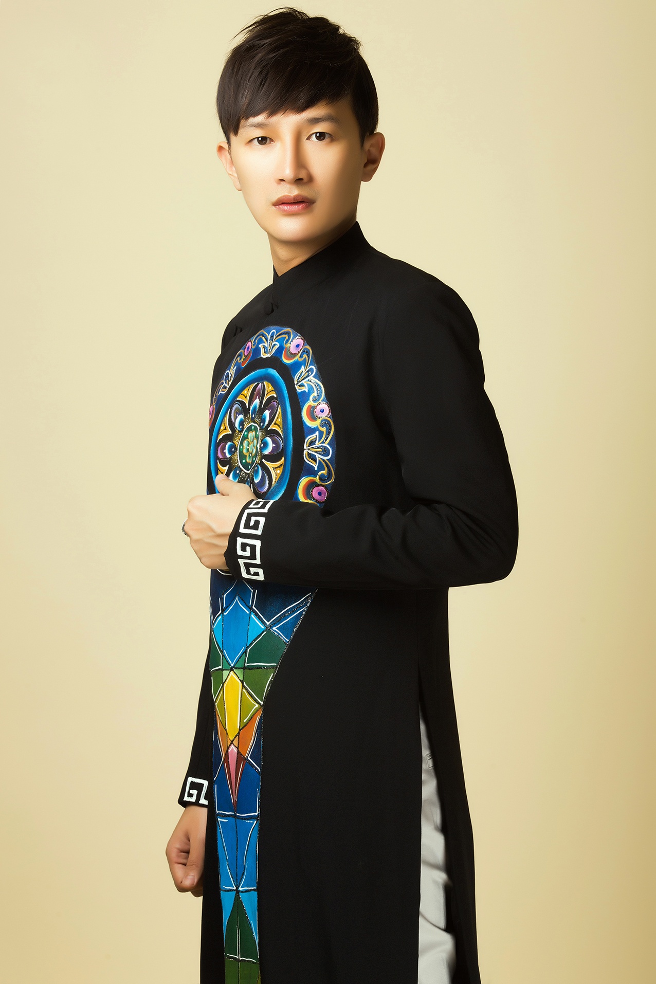 nam vuong Tien Pham anh 9